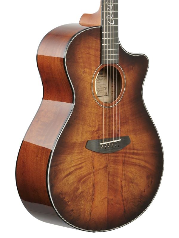 Breedlove Jeff Bridges Oregon Dreadnought Concerto CE Acoustic Electric Guitar with Gig Bag Body Angled View
