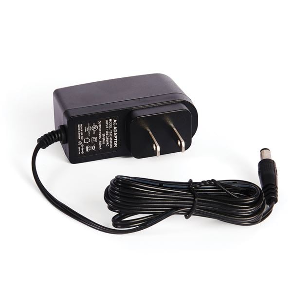DAddario PW-CT-9V 9V Power Adaptor Front View