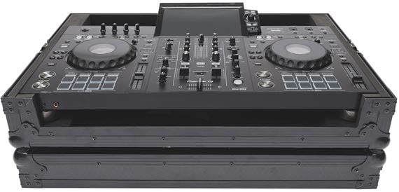 Magma DJ Controller Case for Pioneer XDJRX3/RX2 in Black Front View