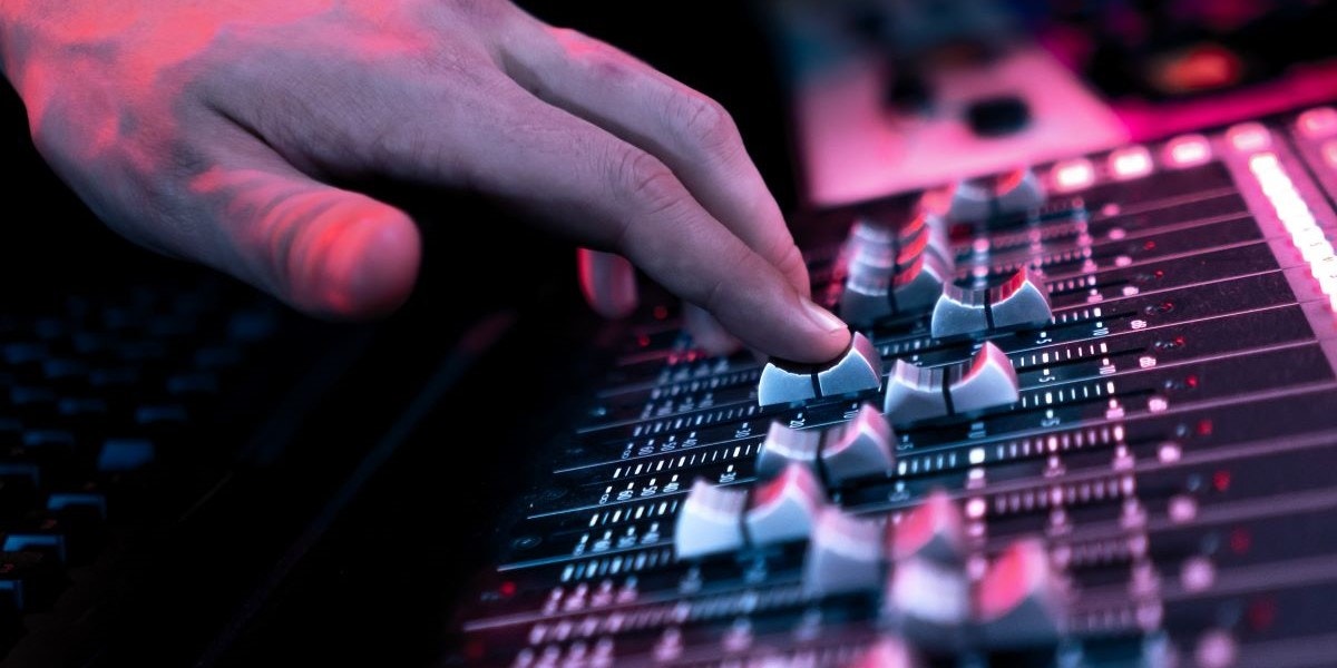 What Is Gain Staging? Optimizing Your Mixes