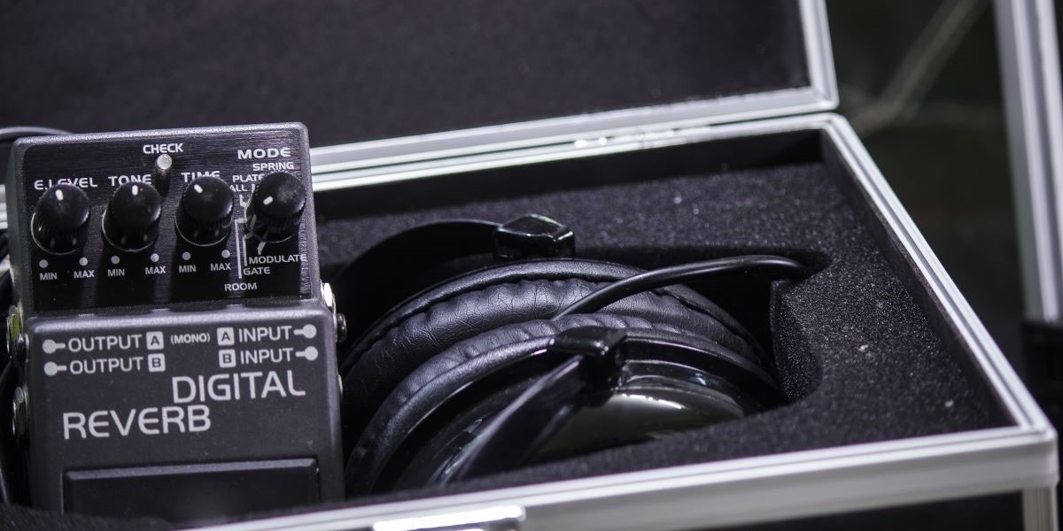 A Guide to Time-Based Effects: Echo, Delay, and Reverb