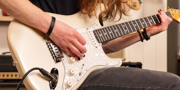 “They Got it Right the First Time” – Fender Lawsuits Attempt to Stop S-Style Copies