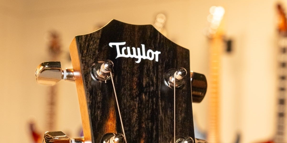 10 Gift Ideas for the Taylor Fan on Your List
