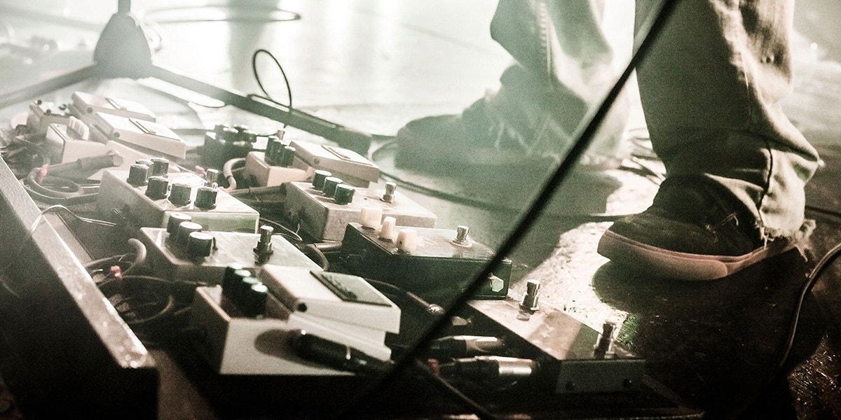 how to build a pedalboard