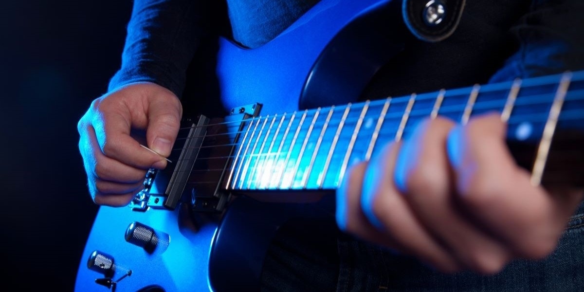 Best Guitar Strings for Metal: Thrash and Shred with Ease
