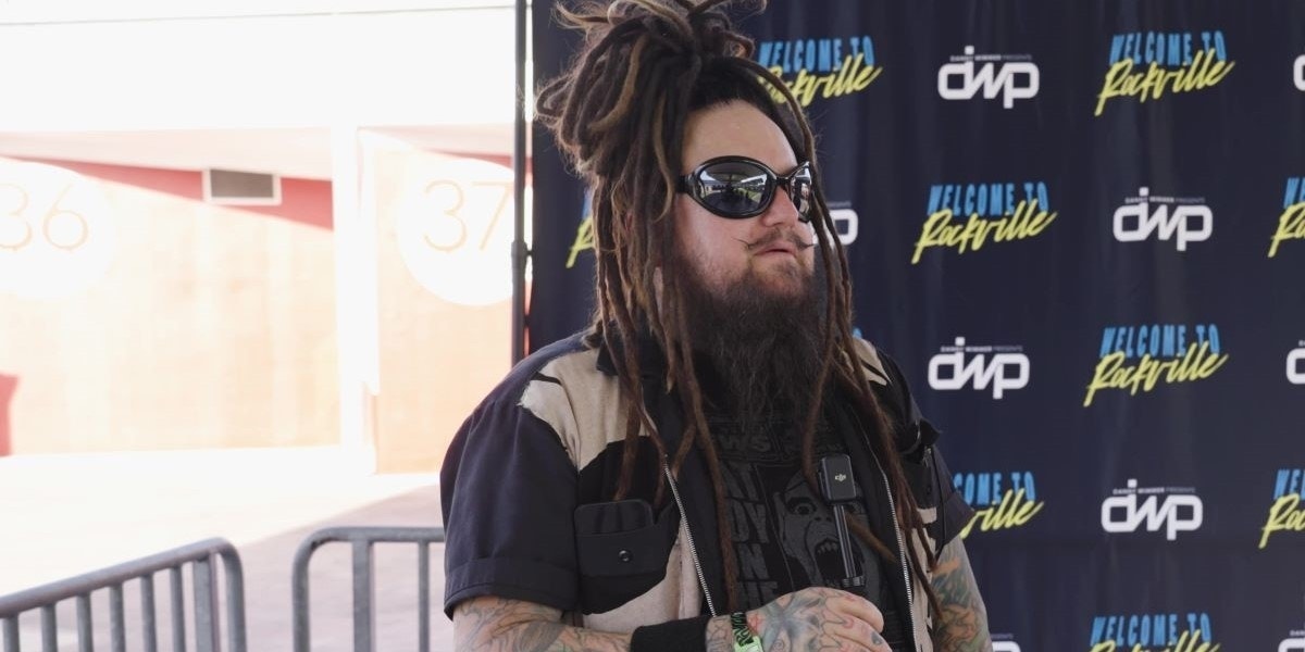 Mike Riggs of Rob Zombie Talks Guitars, Chaos, and Festivals