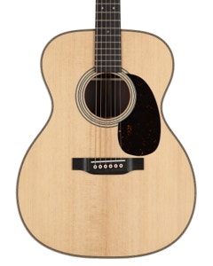 Martin 00028 Modern Deluxe Orchestra Acoustic Guitar with Case