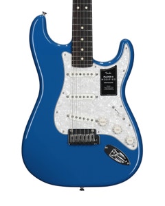 Fender Player II Modified Stratocaster Rosewood Electric Guitar with Bag Electric Blue View 2