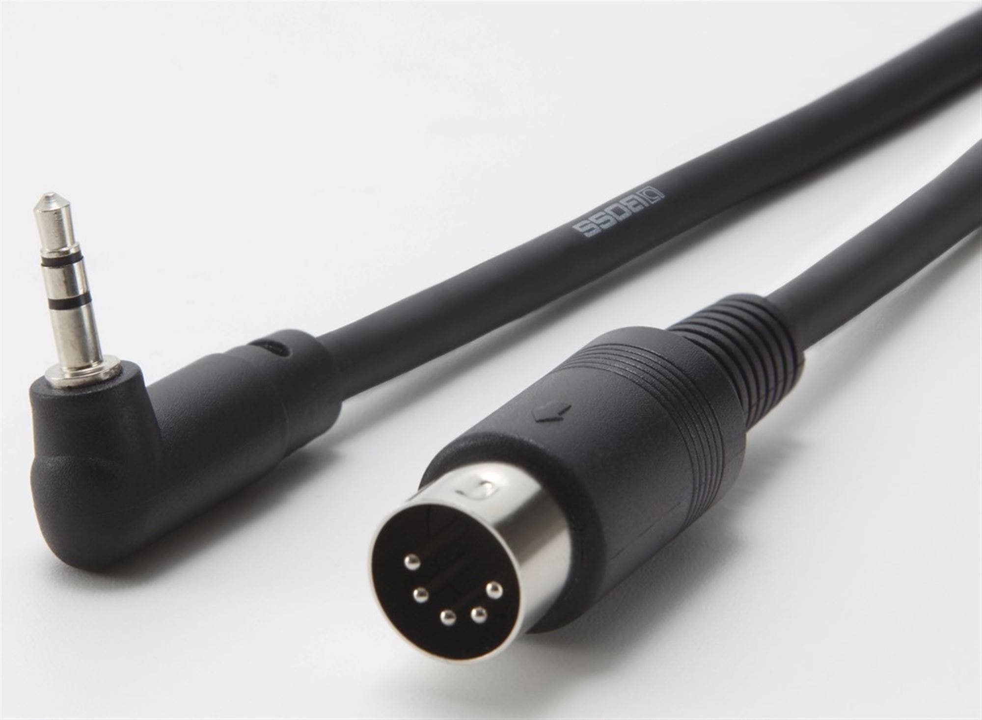 Boss BMIDI-5-35 MIDI Cable 5 Foot