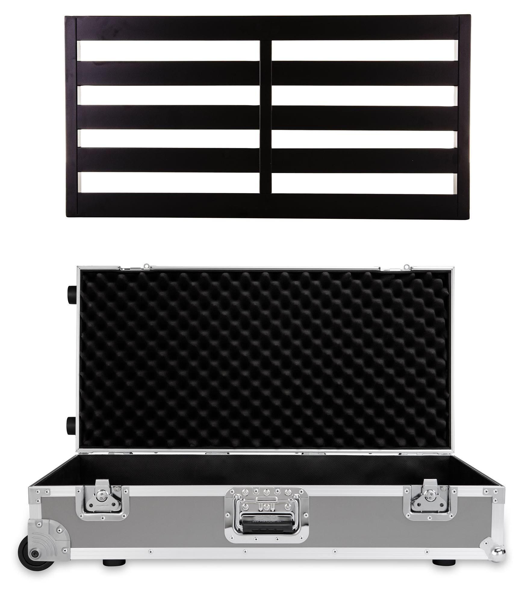 Pedaltrain Classic PRO with Tour Case and Wheels