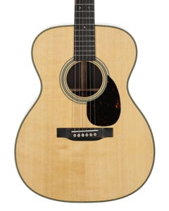 Martin OM-28 Acoustic Guitar Natural with Case