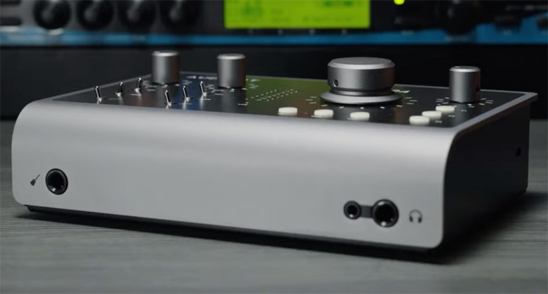 Audient iD24 USB Audio Interface | American Musical Supply