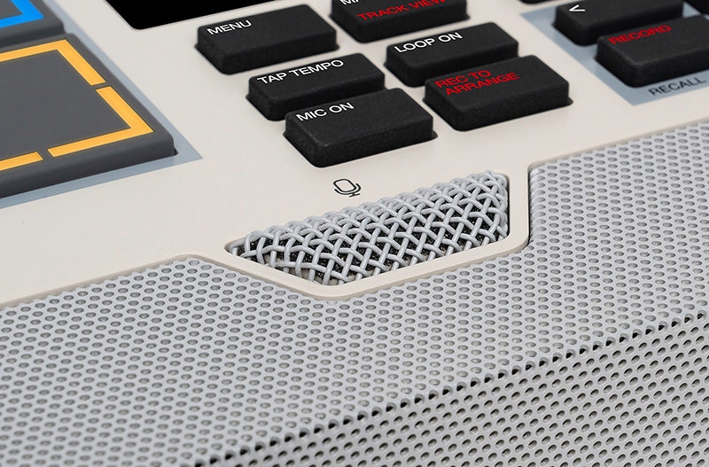 Akai MPC Live III Retro Edition The Studio You Can Take Anywhere