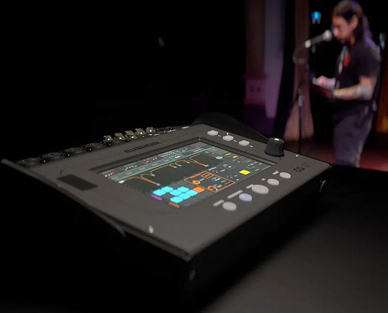 Allen & Heath CQ-12T Mixind Made Effortless