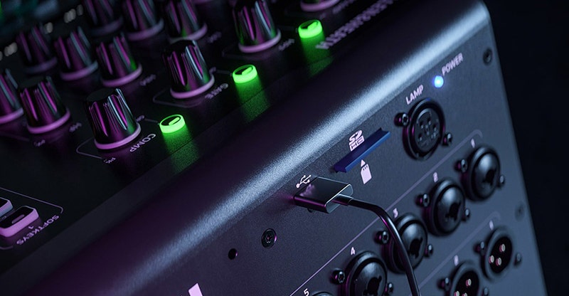 Allen & Heath Qu-5D The Bottom Line