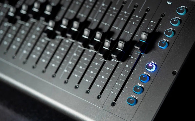 Allen & Heath SQ5 Plus An Intuitive Surface