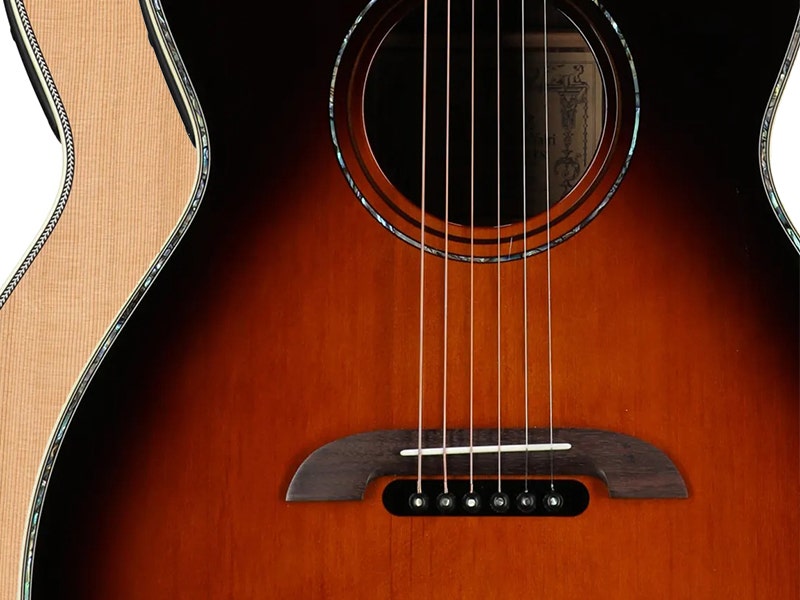 Alvarez WY1 Yairi Stage Ready to Play, Right Out of the Case
