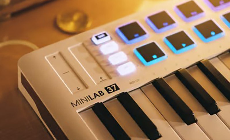 Arturia MiniLab 37 MK3 A Compact Controller That's Built to Last