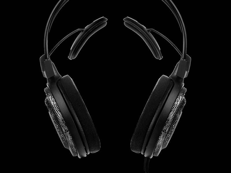 Audio-Technica ATH-AD700X Smart Connections for Seamless Listening