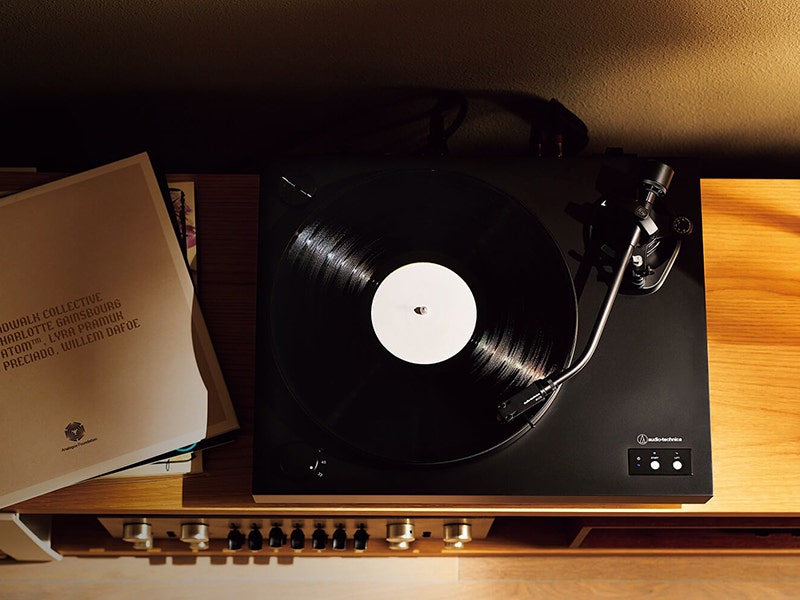 Audio-Technica AT-LP8X Vintage Soul, Modern Manners