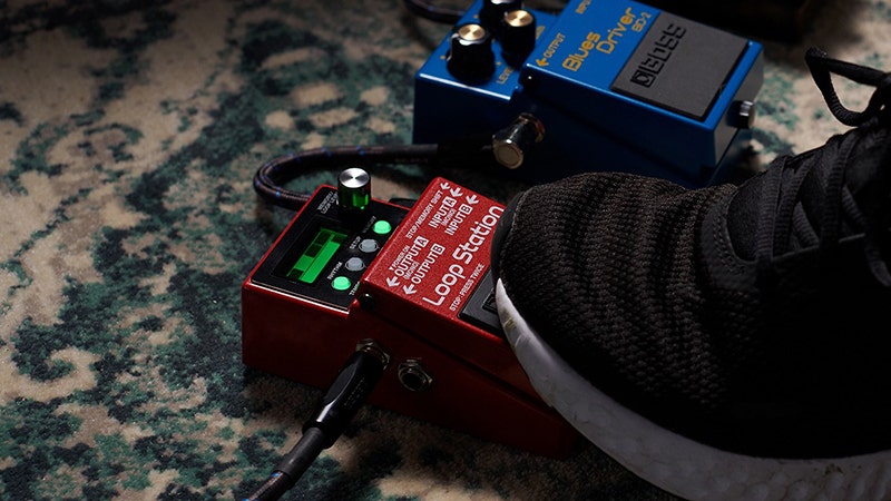 Boss RC-5 Loop Station Pedal Move, Groove and Reverse