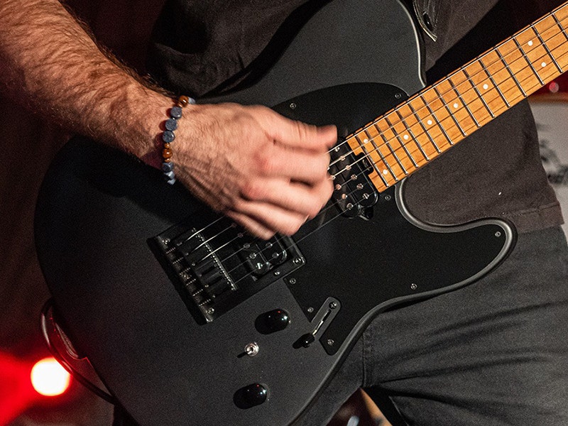 Charvel Pro-Mod So-Cal Style 2 24 HH HT CM Ergonomics Unleashed