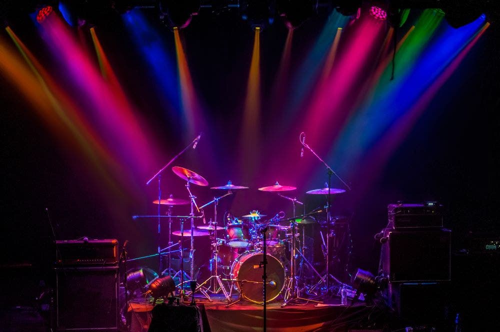 How many pieces do you need in a drum set