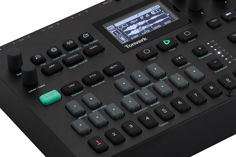 Elektron Tonverk The Ultimate Hub