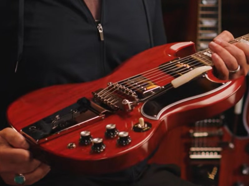 Gibson Custom 1964 SG Standard Reissue Hardware That Actually Has History