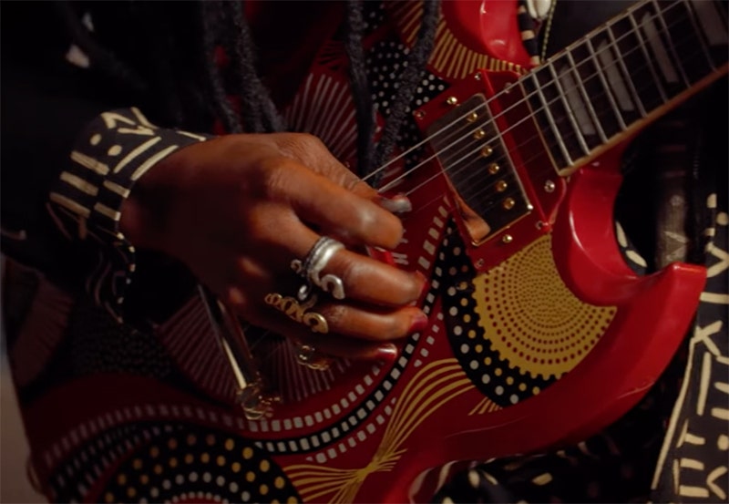 Epiphone Fatoumata Diawara SG Bold Aesthetics, Beautiful Build