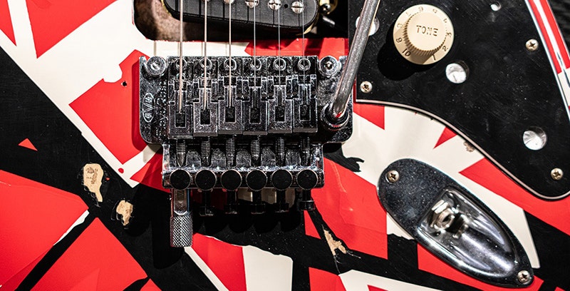 EVH 5107900 503 The Legend is Within Reach