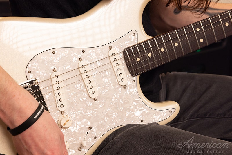 Fender Player II Stratocaster Guitar Rosewood Neck