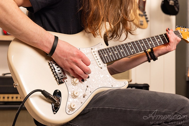 Fender Player II Stratocaster Guitar Rosewood Neck