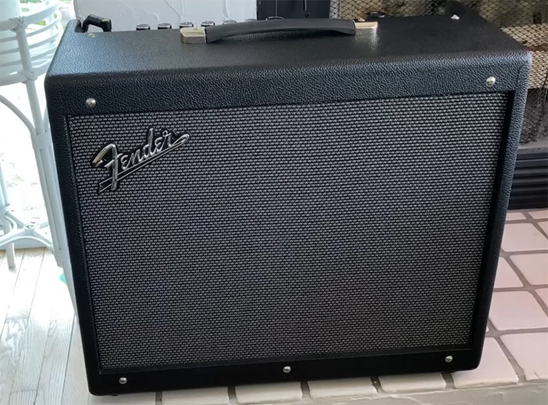 Fender Mustang GTX100 A Jukebox of Guitar History
