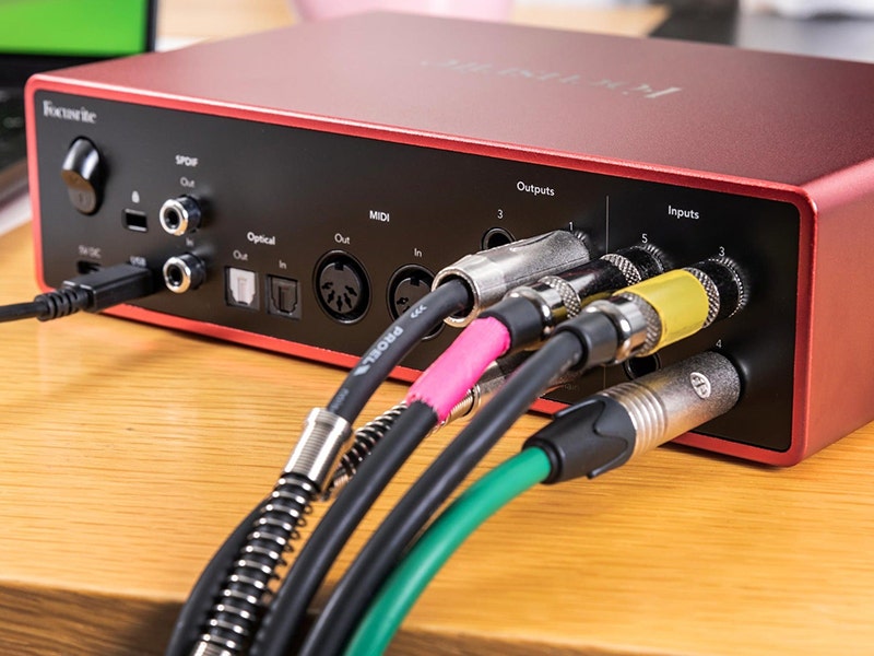 Focusrite Scarlett 16i16 Gen 4 Your All-in-One Connectivity Hu