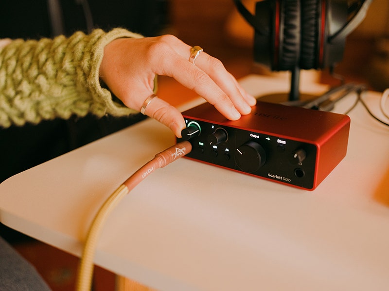 Focusrite Scarlett Solo Studio Gen 4 Why Settle for Less