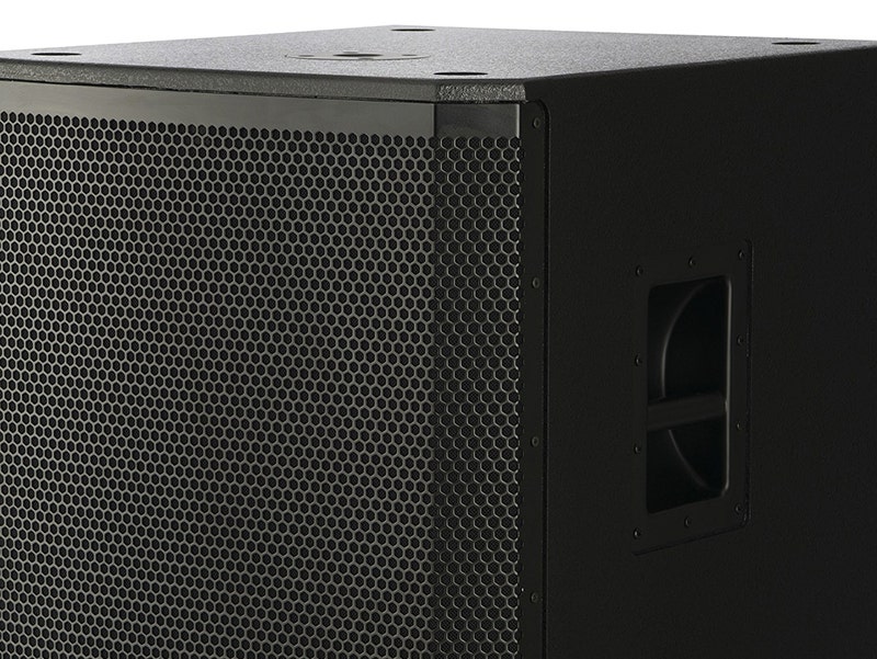 Gemini ZRXS18BT 18 inch Powered Subwoofer with Bluetooth