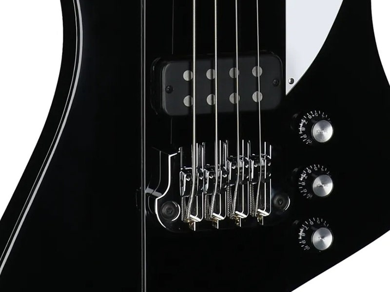 Gibson Thunderbird Bass Hardware That Actually Does Its Job