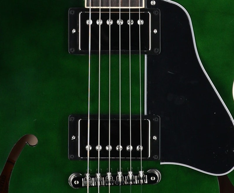 Gibson ES-335 Tone That Spans Generations