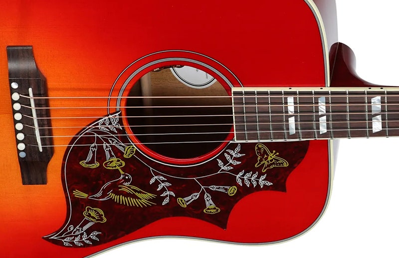 Gibson Hummingbird Stage-Ready Electronics and Iconic Style