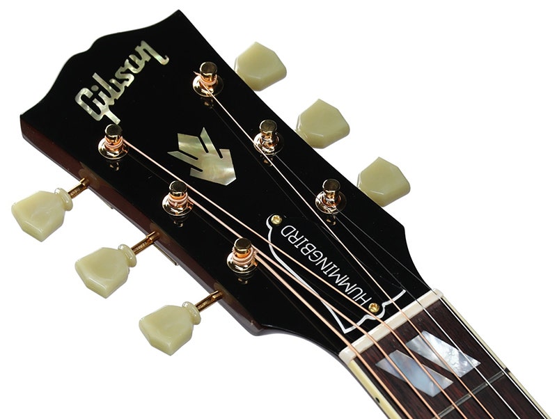 Gibson Hummingbird Stage-Ready Electronics and Vintage Looks