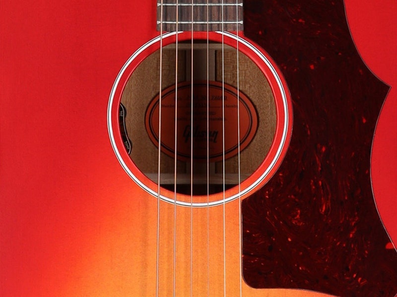 Gibson Exclusive J-45 Drop-Dead Gorgeous Looks