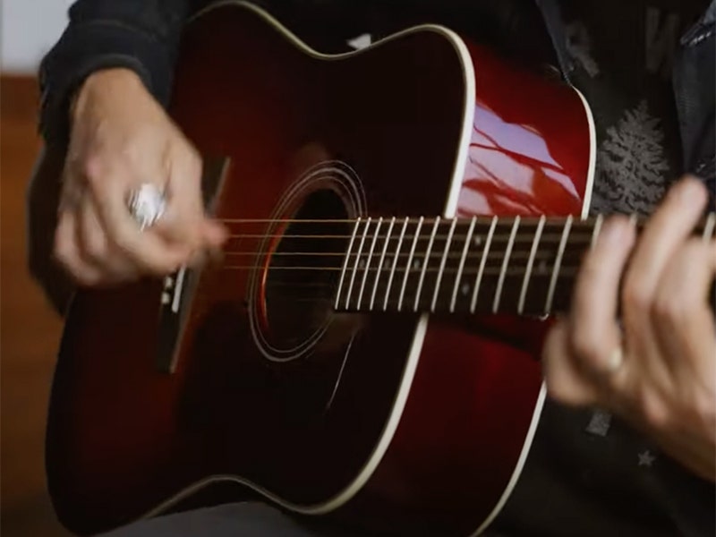 Guild D-140 Built to Feel Comfortable