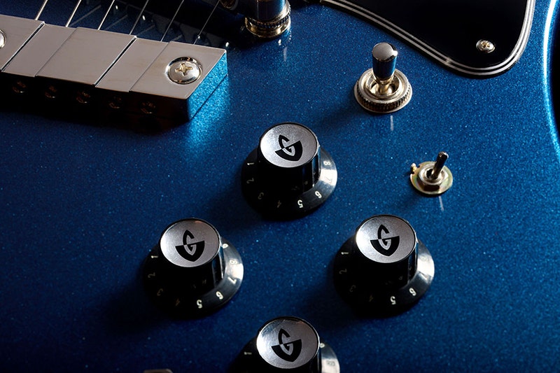 Guild S-300 Hardware That Holds Its Own