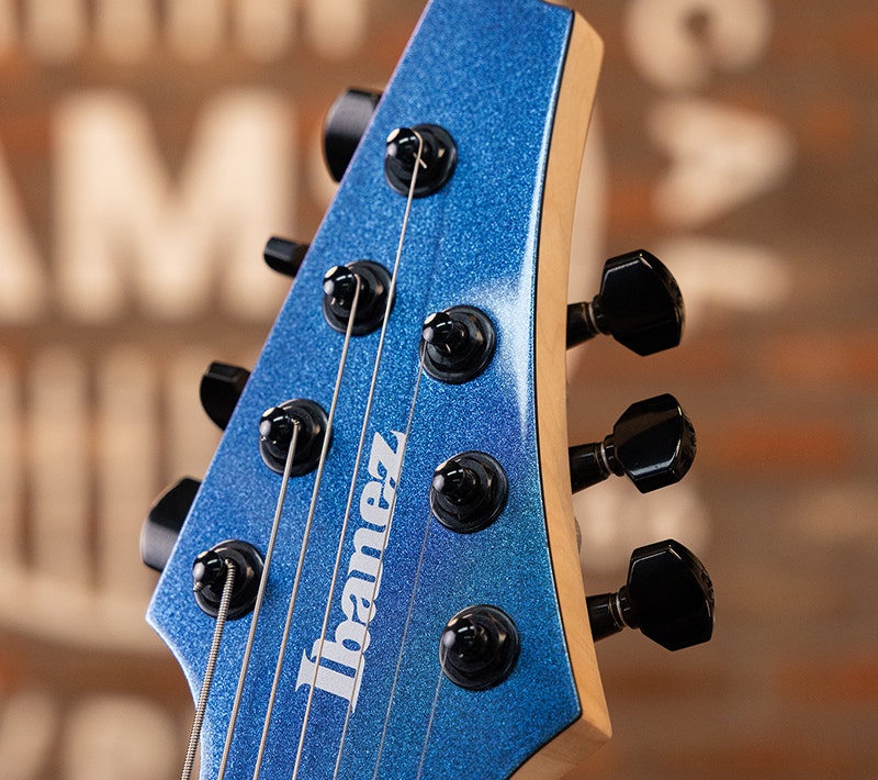 Ibanez Alpha Series A527 Hardware That Holds the Line