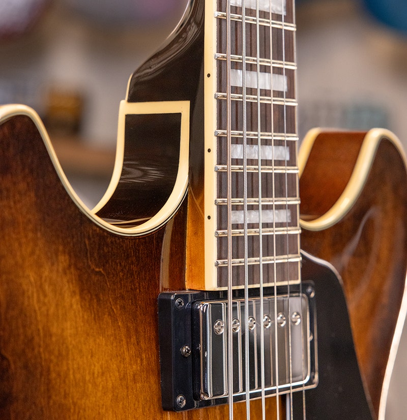 Ibanez Artcore AS7328 Rock-Solid Hardware and Reliability