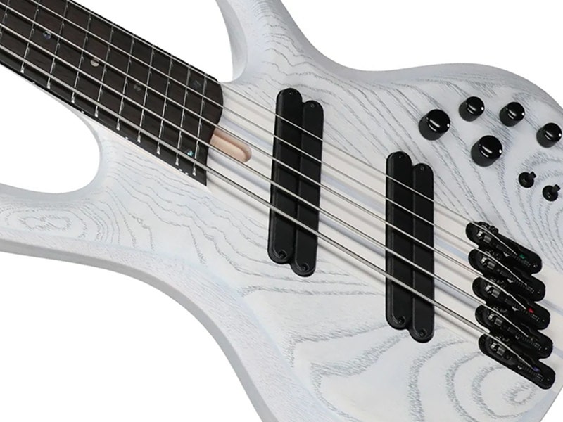 Ibanez Bass Workshop BTB865MS Multi-Scale Design Meets Ergonomic Excellence