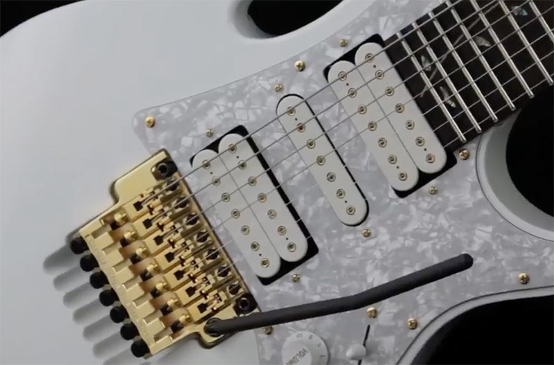 Ibanez Steve Vai JEM7VP Ready for the Stage