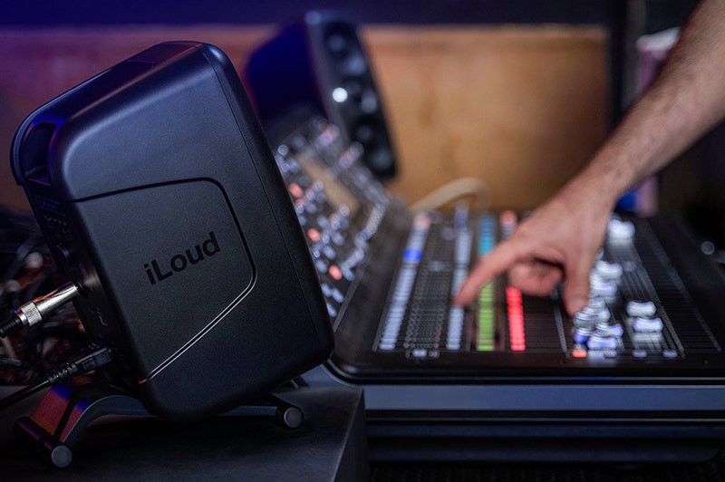 IK Multimedia iLoud MTM MKII Versatile Connectivity