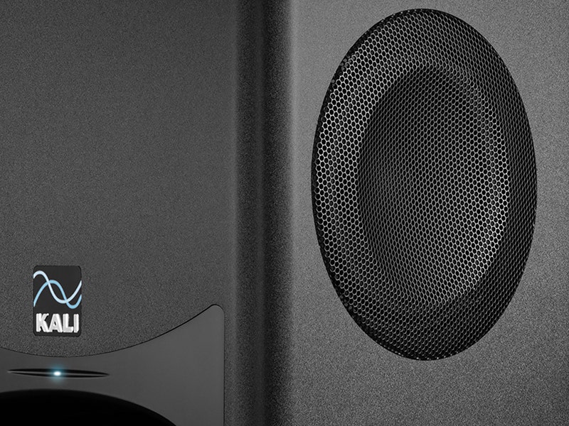 Kali Audio WS-6.2 Seamless Integration and Control